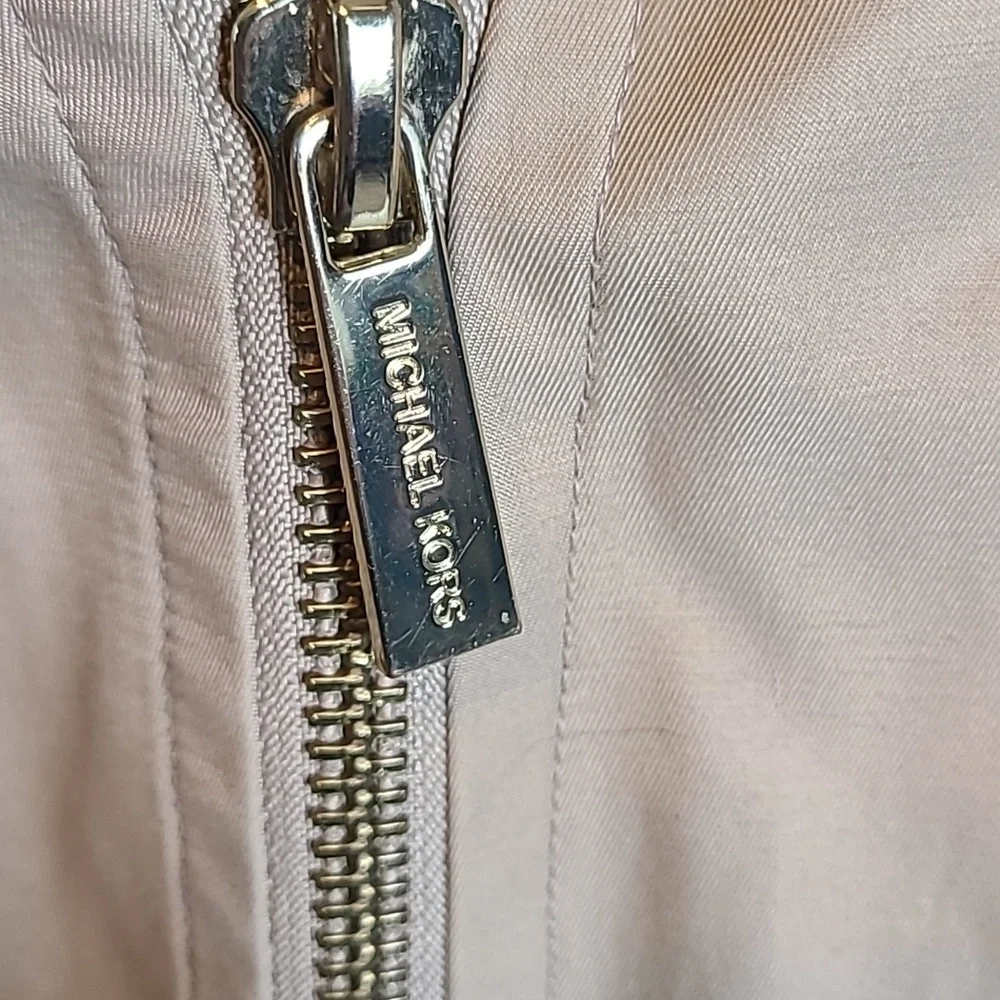 Women’s Micheal kors taupe jacket Lightweight Size Med - Picture 4 of 6